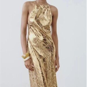 NWT ZARA WOMEN SS24 FOILANIMALPRINT MIDIHALTER OPENBACK GOLDDRESS 1165/164/035/S